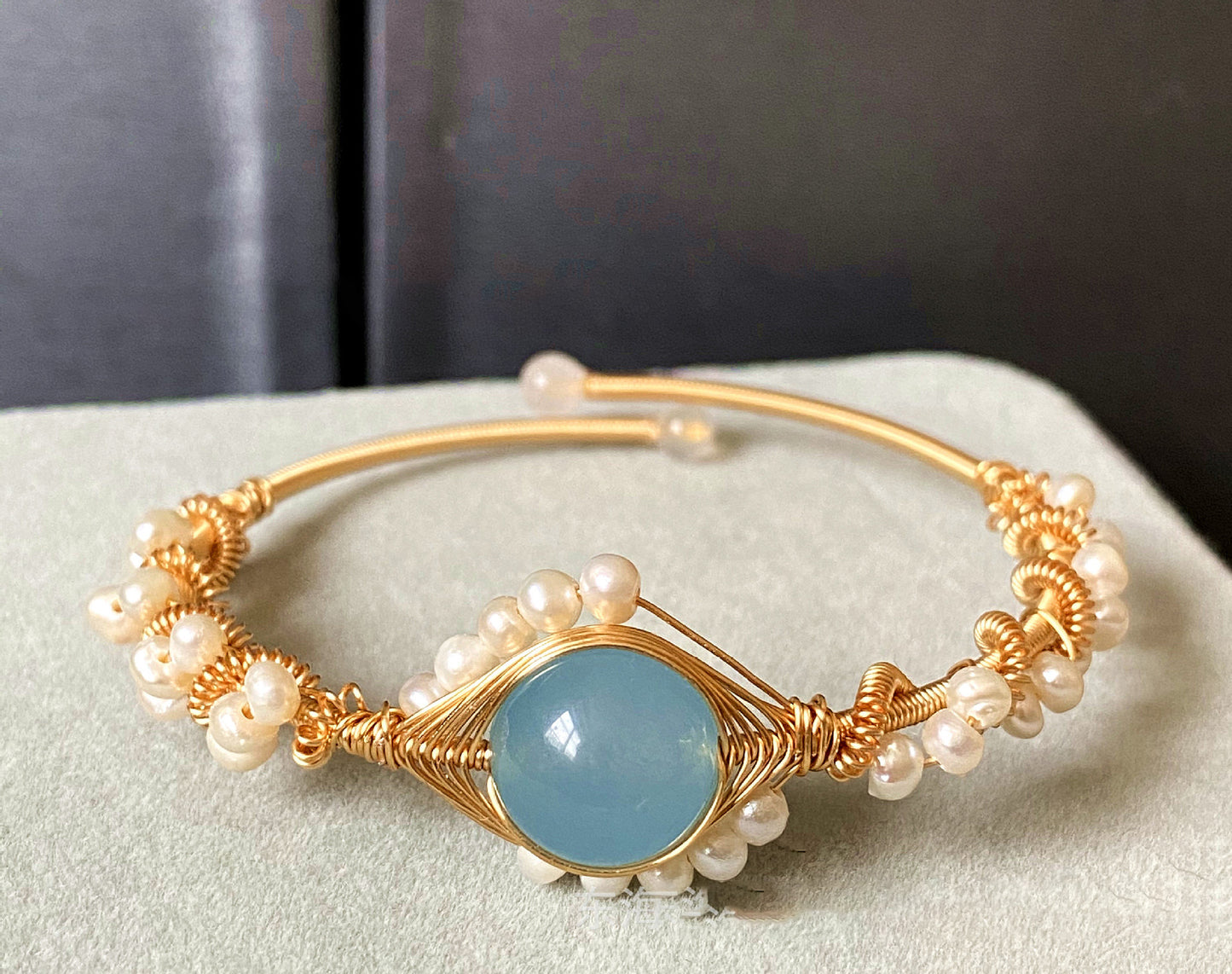 Gold Wrapped Handmade Bracelet Hailan Baohai Sapphire Natural White Pearl Bracelet