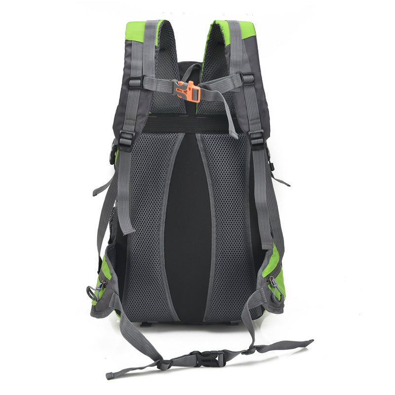 Mountaineering trending men's fashion backpack